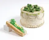 David Gilhooly, Frog Wedding Cake; Frogfood Hotdog (2)