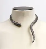 Alexis Smith, Sidewinder neckpiece