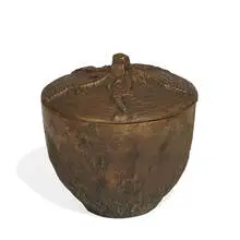 E.T. Hurley Studio, box with raised seahorses on the lid