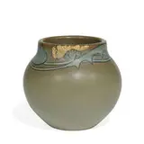 Anna Marie Valentien for Rookwood Pottery, earthenware Vellum glaze bowl with dandelion decoration