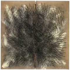 Günther Uecker, Gespaltenes Feld, 1984, Nägel und Graphit über weißer Acrylfarbe auf Leinwand auf Holz, vom Künstler gespalten