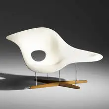 Charles and Ray Eames, La Chaise, 1948 / 1993, lacquered fiberglass, oak, chrome-plated steel