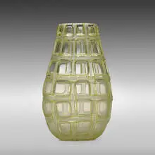 Argo vase by Ercole Barovier, 1959, glass with overlapping canes, sold Jun 2019