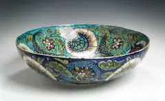 William De Morgan, A large circular bowl,