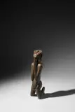 Karl Schmidt-Rottluff, Bronzefigur einer kniend Betenden, 1922, Bronze mit rotbrauner Patina