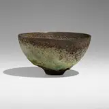 Bowl by Gertrud and Otto Natzler, 1961, earthenware with Verdigris Crater glaze, sold Feb 2024
