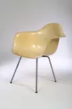Charles and Ray Eames, An early Shell Chair