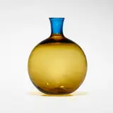 Coletto vase by Ludovico Diaz de Santillana, c. 1961, hand-blown glass, sold Feb 2024