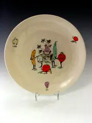 Crown Devon, A circular 'Gaiety Grill' charger,