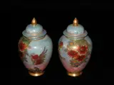 Carlton Ware, A pair of lidded jars,