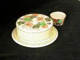 Mak Merry, A muffin dish & cover and small bowl,