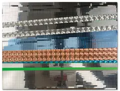 Isa Genzken, Soziale Fassade, 2002, Spiegel Folie, Hologramm-Folie, Klebeband auf Metall