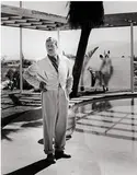 Julius Shulman, Portrait of Raymond Loewy