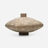 Claude Conover, Tuutz vessel, 1978, glazed stoneware with engobe decoration