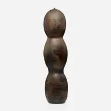 Toshiko Takaezu, Tamarind, c. 1962, glazed stoneware