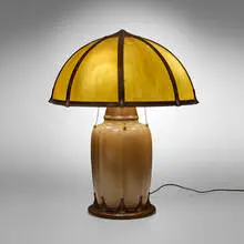 California Faience, Table lamp base with associated shade, 1915-30, glazed earthenware, handwrought copper, slag glass, brass