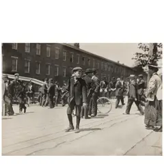 Lewis Hine, This boy works in Mill No. 1, Amoskeag Mfg. Co., Manchester, N.H., 1909, Gelatin silver print; numbered '793' twice in pencil on the reverse