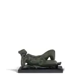 Antoniucci Volti, Femme allongée, circa 1975, bronze with green patina