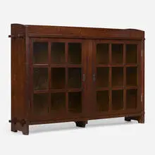 Gustav Stickley, Rare and Early low bookcase, c. 1901, oak, textured glass, iron