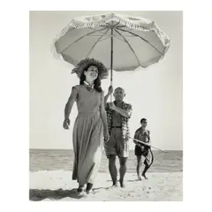 Robert Capa, Pablo Picasso and Françoise Gilot, Golfe-Juan, 1948, Gelatin silver print