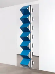 Daniel Buren, Pile Up: High relief n. B2, 2017, Puderbeschichtetes Aluminium, auf Aludibond