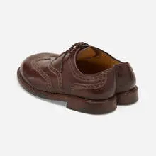 Axel Lieber, De sockel des bildhauer, 2000-01, leather shoe