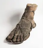 Kryštof Hošek, Leg of the First Messenger, 2007, terracotta