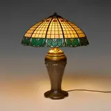 Handel, Teroca overlay table lamp with stylized tulips
