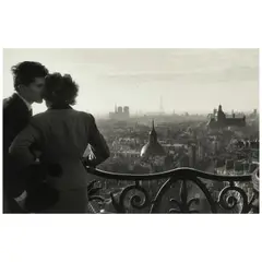 Willy Ronis, Les Amoureux de la Bastille, 1957, Gelatin silver print