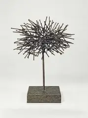 Nagelbaum by Günther Uecker, 1958, Nägel, geschweißt, vom Künstler auf Steinsockel montiert. Höhe: 39,2 cm (15 ⅜ in.), sold May 2011