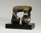 Maquette for Square Form with Cut by Henry Moore, 1969, Bronze, teilweise schwarzbraun patiniert, vom Künstler auf Bronzesockel mit schwarzbrauner Patina montiert. Höhe (mit So, sold May 2013
