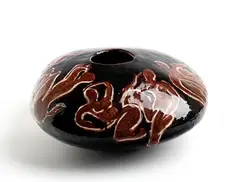 Edvin Öhrström, Vase with decoration of brown figures, Ceramic