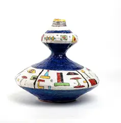Blue and white vase with decorations by Andrea D'arienzo, offered May 2025