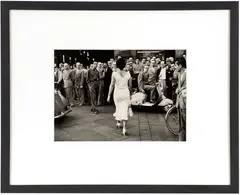 Mario De Biasi, Gli Italiani si voltano, 1954, Vintage gelatin silver print Cm