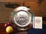 Luciano Guarnieri, The light of angels, bas-relief on silver plate