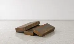 Richard Nonas, Back Floorpiece, 1975, Sculpture in
