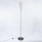 Prod. Fontana Arte by Pietro Chiesa, Luminator mod. floor lamp in painted brass and cast iron base, offered Jun 2026