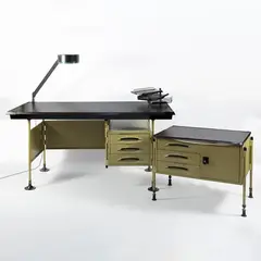 Prod. Olivetti by Bbpr Studio, 1959, Spazio Modernista series desk in painted metal, offered Jun 2026