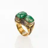 Nino Franchina, Anello scultura in oro giallo e radici di smeraldo, Oro