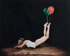 Sam Taylor-Johnson, Escape artist (Green and Red), Fotografia