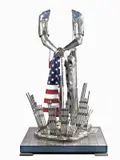 Raffaello Tesi, America (L'impegno), 2003, scultura in filo inox saldato on tubi and lamiere inox