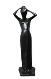 Lo chignon by Paolo Troubetzkoy, scultura in bronze. Firmata alla base., offered Feb 2025