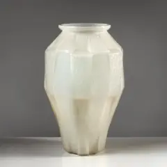 Glass Vase Vaso by André Hunebelle, offered Jul 2026