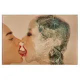 Malena Mazza, Kiss 2021, photograph on cardboard
