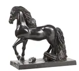 Giorgio de Chirico, Grande cavallo (cavallo antico), 1988, scultura in bronze