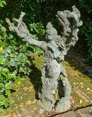 Giuseppe Spagnulo, Daphne, 1985, bronze