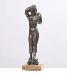 Venerina verde by Bruno Innocenti, scultura in bronze, offered Oct 2025