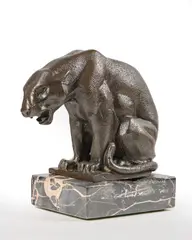 Pantera by Sirio Tofanari, scultura in bronze on base in marble, offered Oct 2025