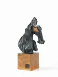 Nag Arnoldi, Cavallo, scultura in bronze
