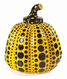 Pumpkin by Yayoi Kusama, Multiplo in resina, offered Dec 2022